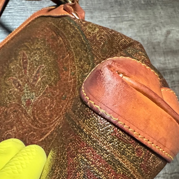 Etro Paisley Wine Leather Shoulder/ Crossbody Bag - Picture 6 of 16